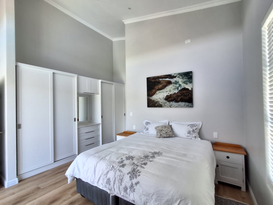 4 Bedroom Property for Sale in Stilbaai Oos Western Cape